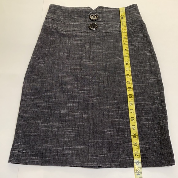 Pencil skirt | Medium - Picture 6 of 8